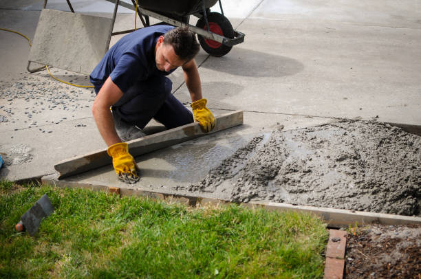 Best Driveway Pressure Washing in Plymouth, WI